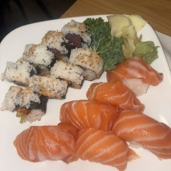 Sushi Tu - Sushi Bars Near Me - Clearwater, Florida