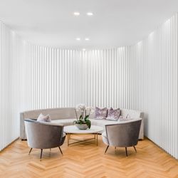 V Line Cosmetic Clinic