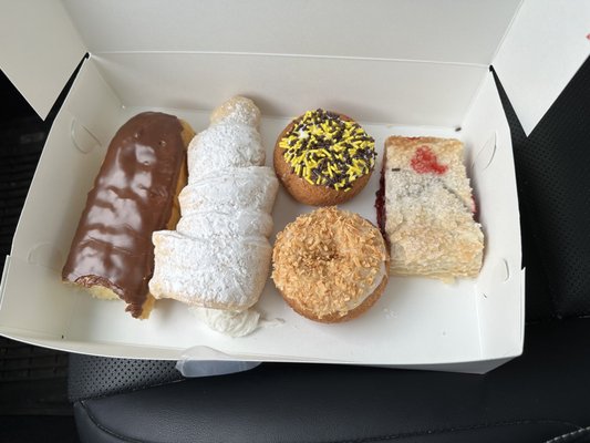 Mac's Donut Shop by null