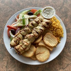 Pappou Souvlaki - The chicken sticks were freshly grilled.