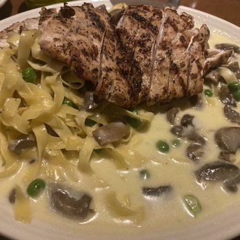 Carrabba's Italian Grill - Fettuccine Carrabba - Italian Near Me - Miami Lakes, Florida