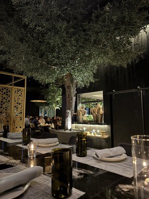 Esh Modern Mediterranean by null