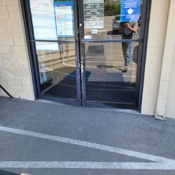 Sherwin-Williams Paint Store - The front door