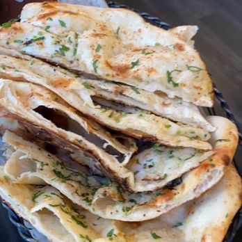 India House - Garlic Naan - Indian Near Me - Chicago, Illinois