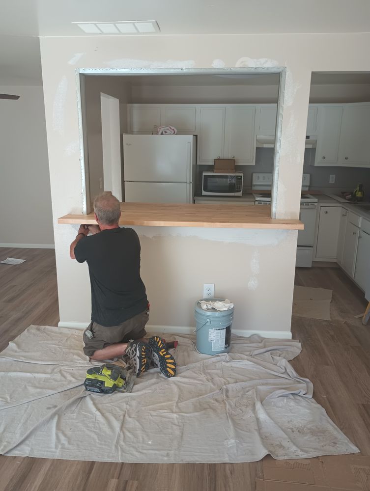 Slide of Kelly Johnson's Handyman Service