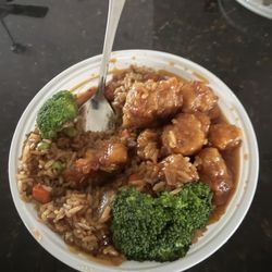General Tsos chicken on 8/3/2026. Delicious!