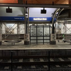 Lynx East/West Blvd Station - The station at night time metro