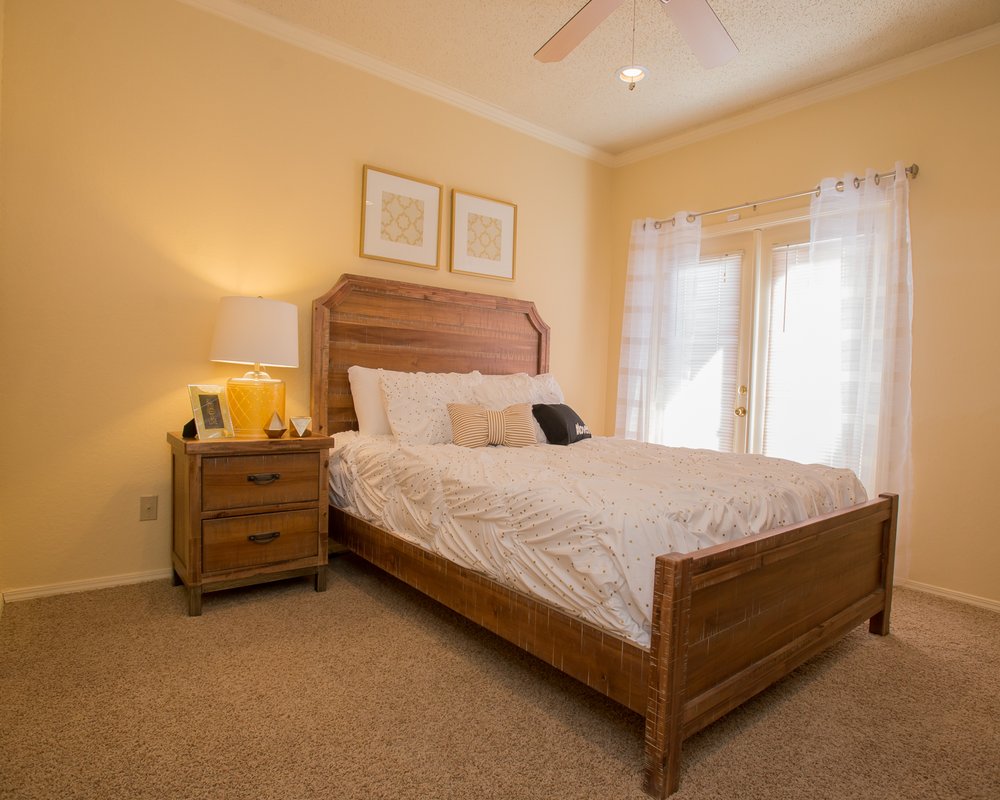 ONE ETON SQUARE APARTMENTS Updated September 2024 114 Photos & 11