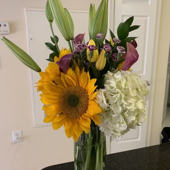 FullBloom - Florists Near Me - Arlington, Virginia