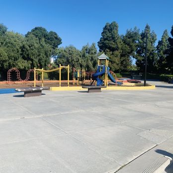 Parkside Park - Playground equipment repaired still old but repaired - Parks Near Me - San Diego, California Parkside Park - Playground equipment repaired still old but repaired - Parks Near Me - San Diego, California