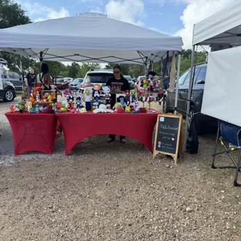 Fulshear Farmers' Market - Farmers Market Near Me - Fulshear, Texas Fulshear Farmers' Market - Farmers Market Near Me - Fulshear, Texas