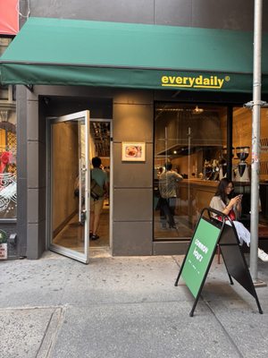 everydaily by null