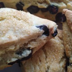 Artisan Kitchen - Best Blueberry scone you can find...?