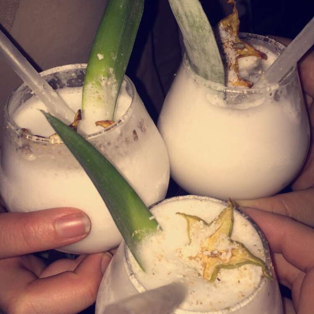 Dirty Dick - Pretty, creamy, and strong. All the things a tropical cocktail should be. - Cocktail Bars Near Me - Paris, 75 Dirty Dick - Pretty, creamy, and strong. All the things a tropical cocktail should be. - Cocktail Bars Near Me - Paris, 75