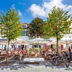 Aussenansicht mit Terrasse