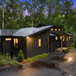 Blue Ridge Drones - Vacation Rental Twilight Photography in Blue Ridge, GA