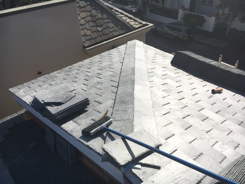 Slide of Lemus Roofing