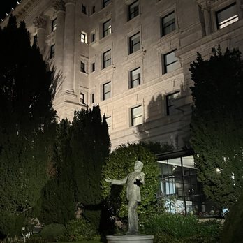 San Francisco Ghosts - Walking Tours Near Me - San Francisco, California San Francisco Ghosts - Walking Tours Near Me - San Francisco, California