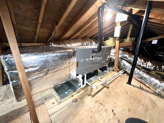 2022 Residential VRF High Efficiency Heat pump. - This was a complete cut in, with r8 ductwork, electrical circuits, heat pump VRF, zone controls, and two thermostats that can be accessed and remotely from anywhere on any device.