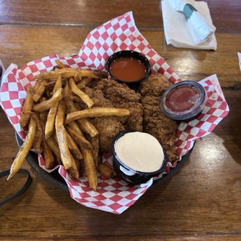 Mac's Place - These chicken tenders were the best I have ever had! They bread their chicken so it's all fresh. - American Near Me - Charleston, South Carolina Mac's Place - These chicken tenders were the best I have ever had! They bread their chicken so it's all fresh. - American Near Me - Charleston, South Carolina