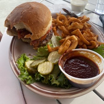 Coral Cafe - Western burger - American Near Me - Burbank, California