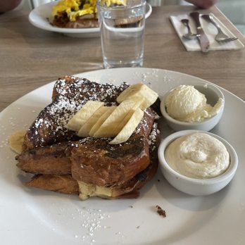 Shorehouse Kitchen - Vanilla bean French toast - Coffee & Tea Near Me - La Jolla, California Shorehouse Kitchen - Vanilla bean French toast - Coffee & Tea Near Me - La Jolla, California