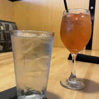 DESTIHL Brewery & Beer Hall - Water and dragonfruit sangria - New American Near Me - Normal, Illinois