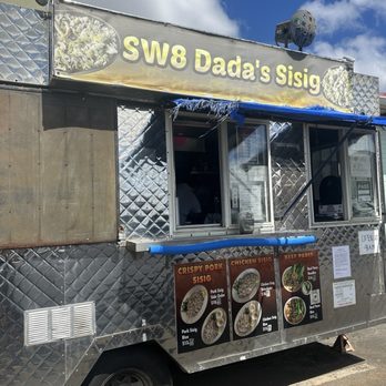 Sw8 Dada's Sizzling Sisig - Food Trucks Near Me - Waipahu, Hawaii