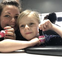 Solarium Tan & Nail Bar