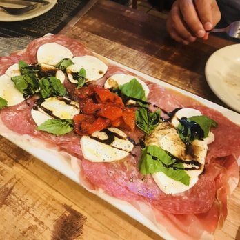 Bottega di Capri - Charcuterie - Italian Near Me - Brookline, Massachusetts Bottega di Capri - Charcuterie - Italian Near Me - Brookline, Massachusetts