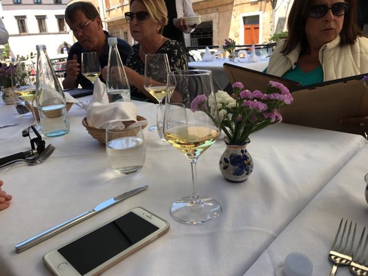 Al pozzo etrusco di Fabrizio Grilli by null