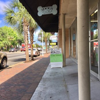 3 Dogs and a Chick - Pet Stores Near Me - Fort Walton Beach, Florida 3 Dogs and a Chick - Pet Stores Near Me - Fort Walton Beach, Florida