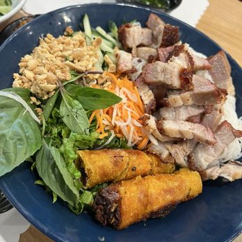 Quan Nhii - Bun thit #26 - Vietnamese Near Me - Westminster, California