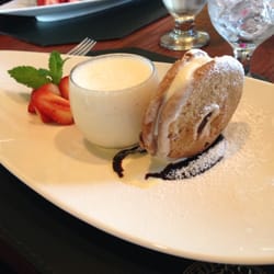 Whippoorwill Club - Desert. Mini milkshake ice cream sandwich