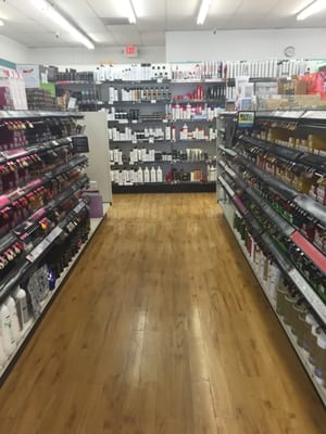 CosmoProf, 5930 W Greenway Rd, Ste 2526-A, Glendale, AZ 85306, US