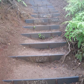 Kuliouou Ridge Trail - here's some of the stairs going up (about the last quarter of the trail) - Hiking Near Me - Honolulu, Hawaii Kuliouou Ridge Trail - here's some of the stairs going up (about the last quarter of the trail) - Hiking Near Me - Honolulu, Hawaii