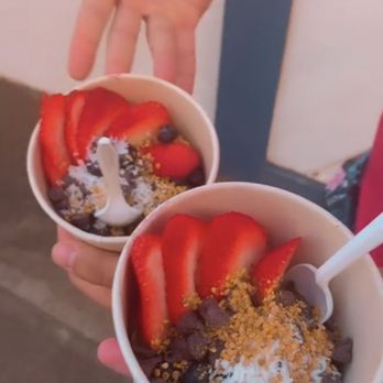 Crispy Grindz - Food Trucks Near Me - Haleiwa, Hawaii