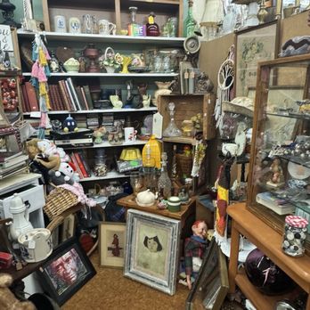 Northwestern Trading - Antiques Near Me - Oroville, California Northwestern Trading - Antiques Near Me - Oroville, California