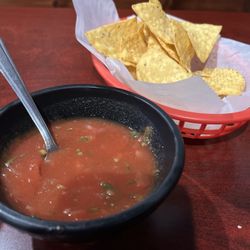 Fiesta Mx - Chips n salsa.