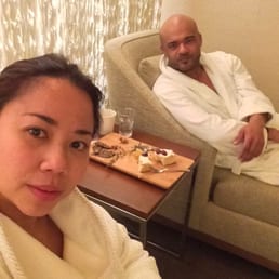 this was after the massage.... back at the lounge area.... amazing experiece!!!