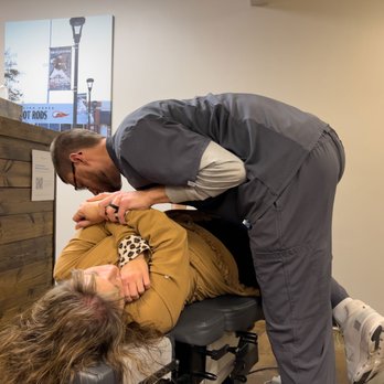 Spine Stop Chiropractic - Chiropractors Near Me - Bowling Green, Kentucky