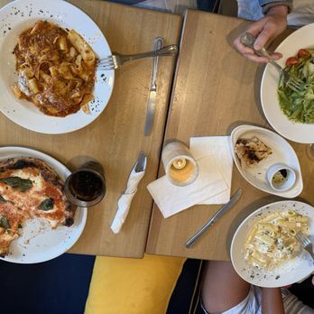 Ugo Trattoria - Penne with pesto, Margherita Pizza, Bolognese, Rigatoni Con Quattro Formaggi. - Italian Near Me - Santa Monica, California Ugo Trattoria - Penne with pesto, Margherita Pizza, Bolognese, Rigatoni Con Quattro Formaggi. - Italian Near Me - Santa Monica, California
