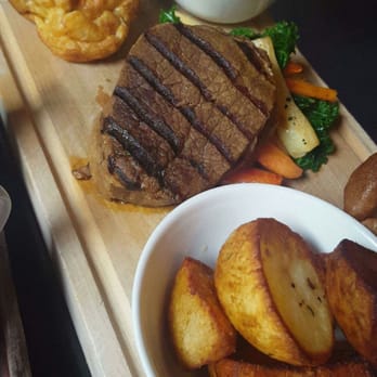 The Cloth Ear - The £25 beef sharing roast Sunday special - Pubs Near Me - Belfast, BFS