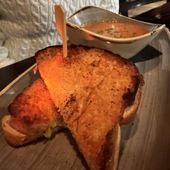 La Chasse - Lobster grilled cheese with tomato soup - French Near Me - Louisville, Kentucky La Chasse - Lobster grilled cheese with tomato soup - French Near Me - Louisville, Kentucky