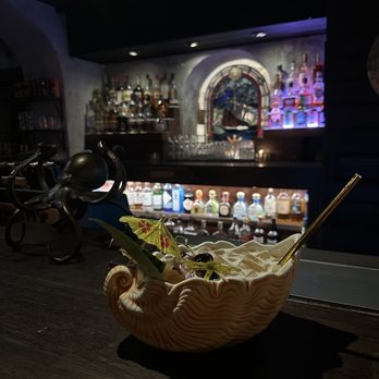 Breakers Roar - Great ambiance - Tiki Bars Near Me - Christiansted, Virgin Islands