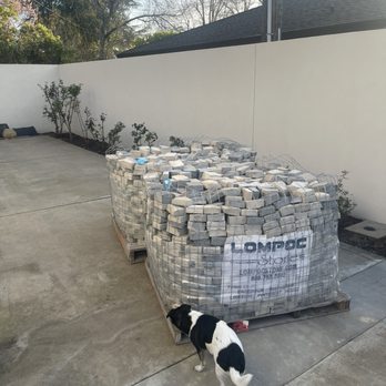 Rustic Brick & Fireplace - Building Supplies Near Me - Sacramento, California Rustic Brick & Fireplace - Building Supplies Near Me - Sacramento, California