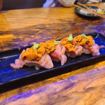 Sushi Murayama - Toro w/ uni = no brainer, love my life in Hawaii dish! Don't care who makes this I'm loving it! - Sushi Bars Near Me - Honolulu, Hawaii Sushi Murayama - Toro w/ uni = no brainer, love my life in Hawaii dish! Don't care who makes this I'm loving it! - Sushi Bars Near Me - Honolulu, Hawaii