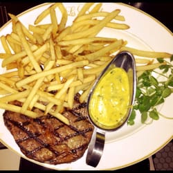 Les Bubbles - The amazing tender steak with traditional cafe sauce.