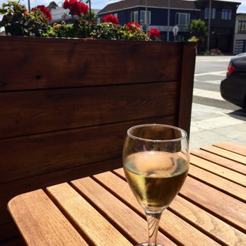 Photo of Streamline - San Francisco, CA, United States. $9 for a glass :/