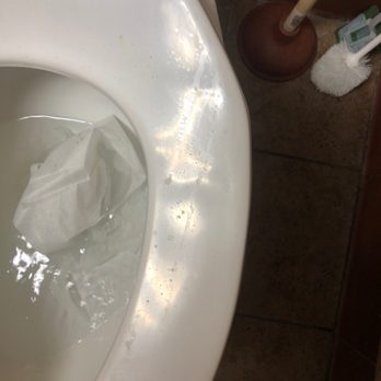 University Market - The toilet - Gas Stations Near Me - Clovis, California